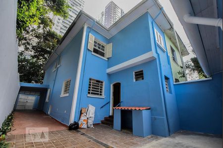 Área Externa de casa à venda com 3 quartos, 215m² em Cidade Monções, São Paulo