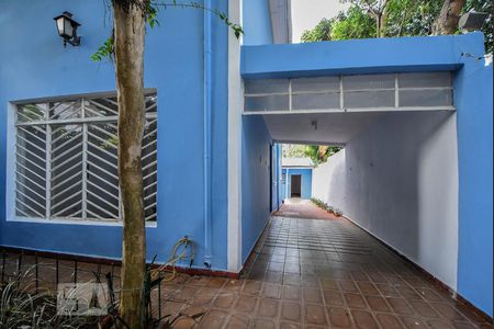 Quintal de casa à venda com 3 quartos, 215m² em Cidade Monções, São Paulo