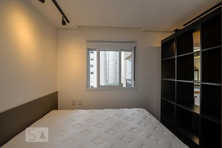 Studio para alugar com 38m², 1 quarto e 1 vaga Studio para alugar com 38m², 1 quarto e 1 vagaKitinet Estúdio quarto