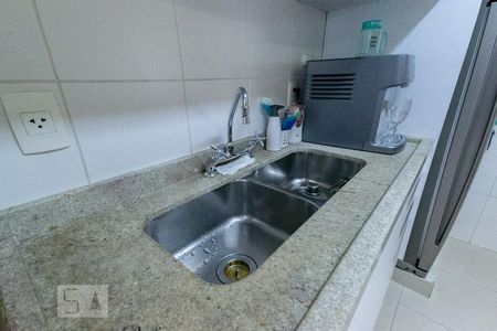 Apartamento para alugar com 192m², 2 quartos e 1 vagaCozinha