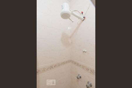 Banheiro de kitnet/studio para alugar com 1 quarto, 34m² em Flamengo, Rio de Janeiro