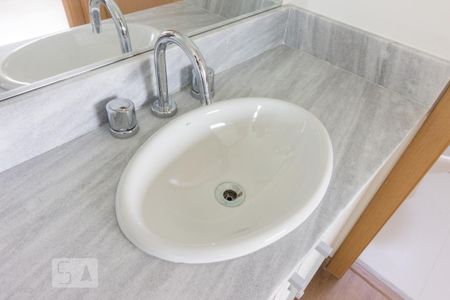 Banheiro de apartamento para alugar com 1 quarto, 47m² em Santana, São Paulo