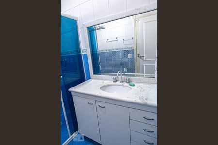 Apartamento para alugar com 73m², 1 quarto e sem vagaBanheiro