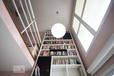 Apartamento para alugar com 48m², 1 quarto e 1 vagaPé direito