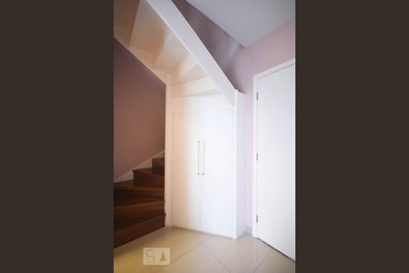 Apartamento para alugar com 48m², 1 quarto e 1 vagaEscada