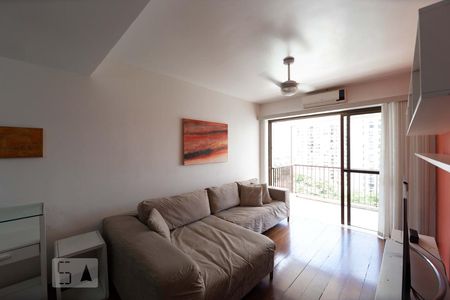 Apartamento para alugar com 106m², 3 quartos e 2 vagasSala