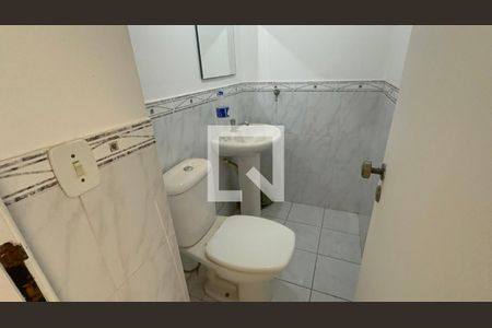 Lavabo de apartamento para alugar com 3 quartos, 106m² em Barra da Tijuca, Rio de Janeiro