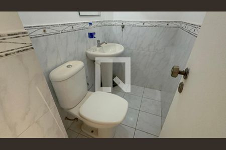 Lavabo de apartamento para alugar com 3 quartos, 106m² em Barra da Tijuca, Rio de Janeiro