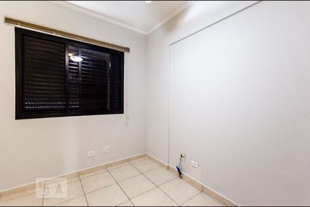 Quarto de apartamento à venda com 3 quartos, 83m² em Vila São Francisco, Osasco