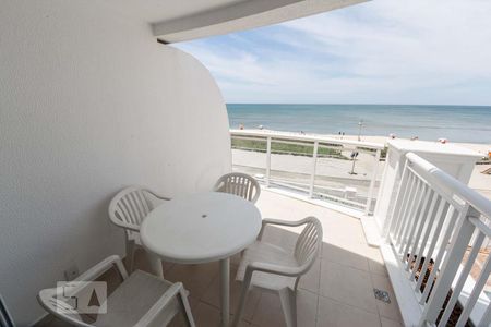 Apartamento à venda com 85m², 2 quartos e 1 vagaVaranda