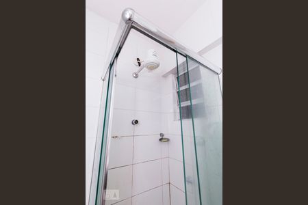 Chuveiro de kitnet/studio para alugar com 1 quarto, 25m² em Centro, Rio de Janeiro