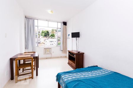 Quarto de kitnet/studio para alugar com 1 quarto, 25m² em Centro, Rio de Janeiro