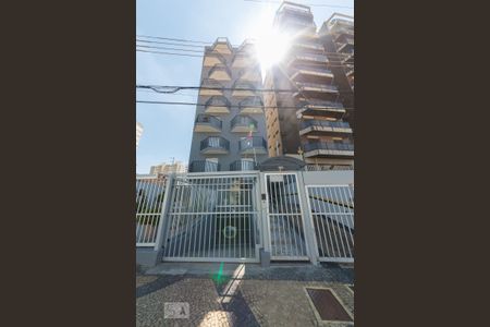 Apartamento para alugar com 55m², 1 quarto e 1 vaga Apartamento para alugar com 55m², 1 quarto e 1 vagaFachada