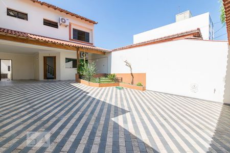 Casa à venda com 195m², 3 quartos e 6 vagasGaragem