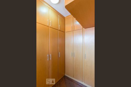 Closet de casa à venda com 3 quartos, 195m² em Anchieta, São Bernardo do Campo