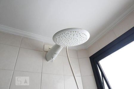 Banheiro de apartamento para alugar com 3 quartos, 98m² em Jardim Messina, Jundiaí