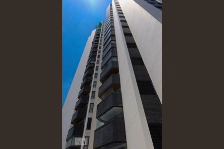 Apartamento para alugar com 98m², 3 quartos e 1 vaga Apartamento para alugar com 98m², 3 quartos e 1 vagaFachada