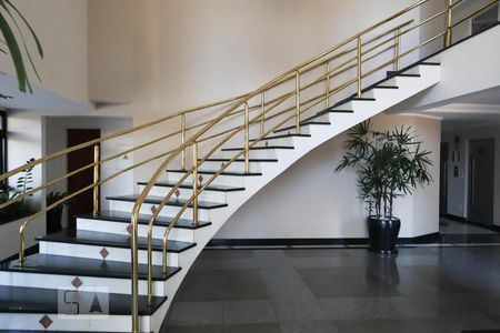 Apartamento para alugar com 98m², 3 quartos e 1 vaga Apartamento para alugar com 98m², 3 quartos e 1 vagaHall de Entrada