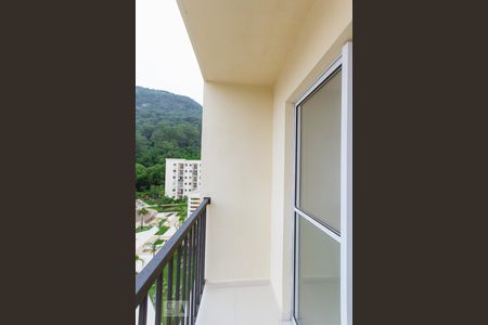 Varanda de apartamento à venda com 2 quartos, 51m² em Jacarepaguá, Rio de Janeiro