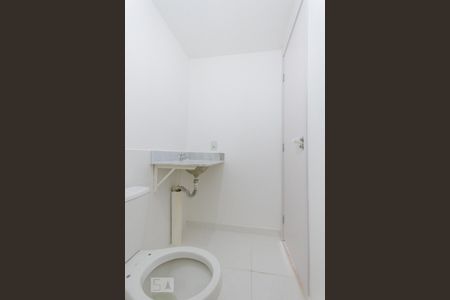 Banheiro Social de apartamento à venda com 2 quartos, 51m² em Jacarepaguá, Rio de Janeiro