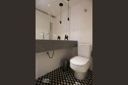 Lavabo de apartamento para alugar com 2 quartos, 82m² em Alphaville Conde Ii, Barueri