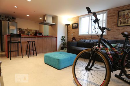 Sala de apartamento para alugar com 2 quartos, 82m² em Alphaville Conde Ii, Barueri