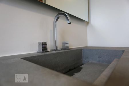 Apartamento para alugar com 82m², 2 quartos e 2 vagasBanheiro da Suíte