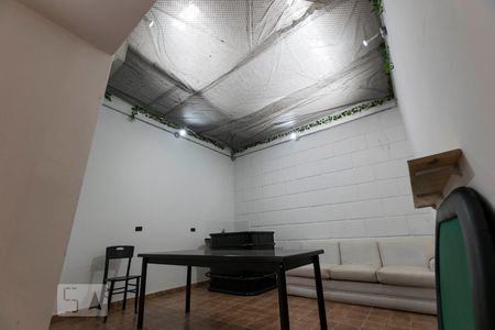 Casa para alugar com 189m², 2 quartos e 3 vagasGaragem