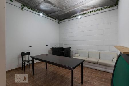 Casa para alugar com 189m², 2 quartos e 3 vagasGaragem