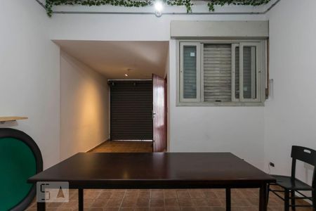 Casa para alugar com 189m², 2 quartos e 3 vagasGaragem