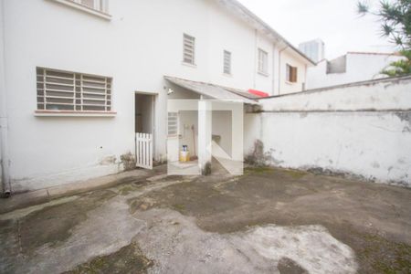 Casa para alugar com 125m², 2 quartos e sem vaga Casa para alugar com 125m², 2 quartos e sem vagaQuintal
