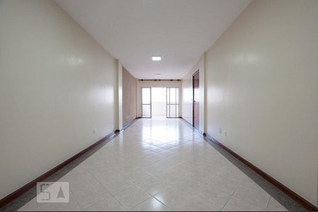 Apartamento para alugar com 134m², 4 quartos e 2 vagasSala