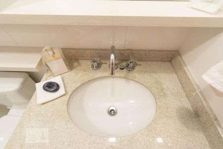 Apartamento para alugar com 37m², 1 quarto e 1 vaga Apartamento para alugar com 37m², 1 quarto e 1 vagaBanheiro