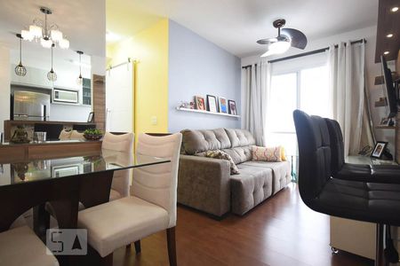 Sala de apartamento para alugar com 2 quartos, 48m² em Parque Reboucas, São Paulo