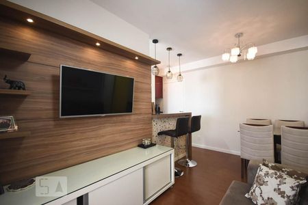 Sala de apartamento para alugar com 2 quartos, 48m² em Parque Reboucas, São Paulo