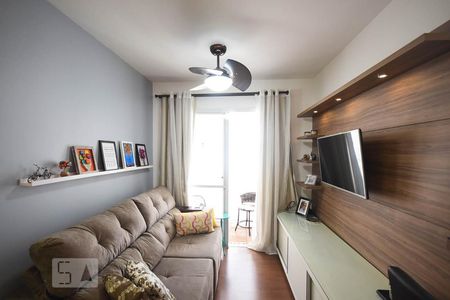 Sala de apartamento para alugar com 2 quartos, 48m² em Parque Reboucas, São Paulo