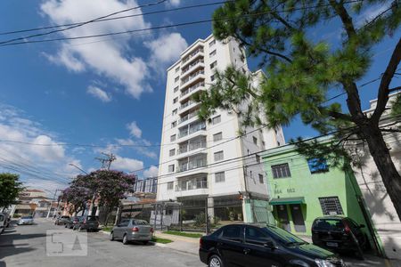 Apartamento para alugar com 74m², 2 quartos e 1 vagaFachada