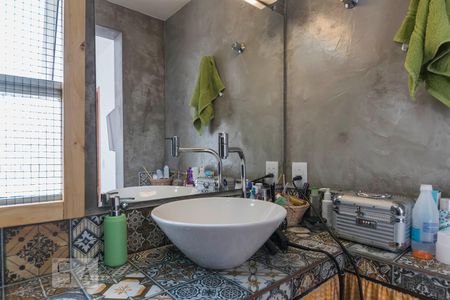 Apartamento para alugar com 74m², 2 quartos e 1 vagaQuarto 2 - Suíte/ Banheiro (Torneira)