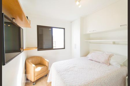 Apartamento à venda com 62m², 2 quartos e 2 vagasQuarto 2