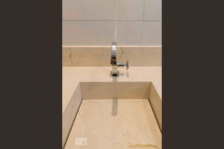 Banheiro de apartamento para alugar com 2 quartos, 79m² em Vila Guilherme, São Paulo