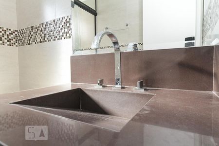 Apartamento à venda com 124m², 3 quartos e 2 vagasdetalhe banheiro