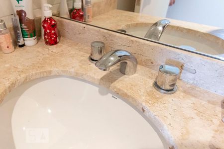 Detalhe banheiro  de apartamento à venda com 2 quartos, 58m² em Vila Prudente, São Paulo