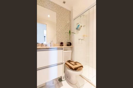 Banheiro  de apartamento à venda com 2 quartos, 58m² em Vila Prudente, São Paulo