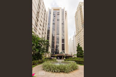 Apartamento para alugar com 30m², 1 quarto e 1 vaga Apartamento para alugar com 30m², 1 quarto e 1 vagaFachada do Prédio