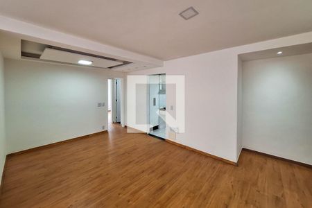 Sala de apartamento para alugar com 3 quartos, 116m² em Ingá, Niterói