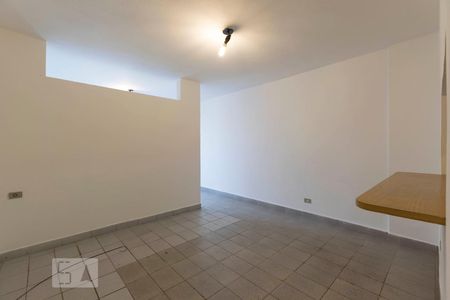 Studio para alugar com 40m², 1 quarto e sem vagaKitnet - Sala