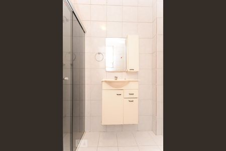 Banheiro suíte de apartamento à venda com 1 quarto, 40m² em Tijuca, Rio de Janeiro
