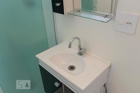Banheiro (Torneira) de apartamento para alugar com 1 quarto, 44m² em Liberdade, São Paulo