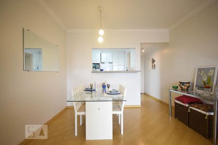 Apartamento para alugar com 73m², 1 quarto e 2 vagasSala de jantar