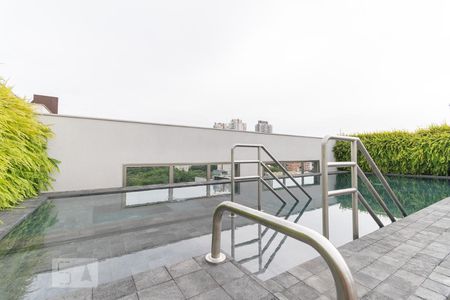 Apartamento à venda com 44m², 1 quarto e 1 vaga Apartamento à venda com 44m², 1 quarto e 1 vagaPiscina